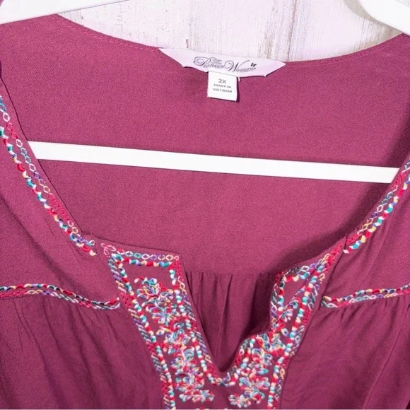 The Pioneer Woman Split Neck Embroidered Blouse Women's Plus Size 2X NWT! - Picture 4 of 16